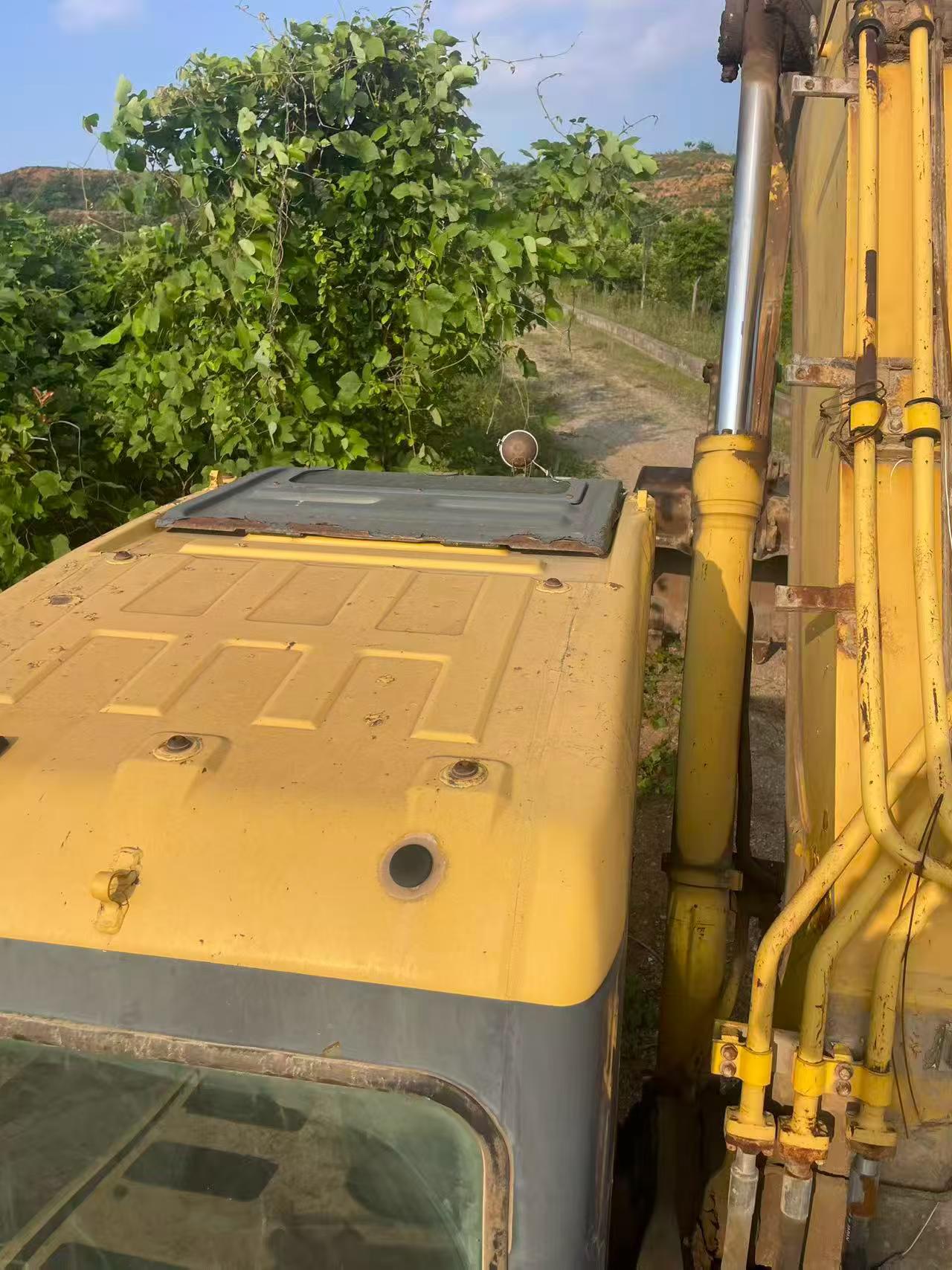 Buy Komatsu PC360-7 Used Excavator / 8 Buy Komatsu PC360-7 Used Excavator / 8