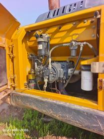 Buy XCMG XE215 Used Excavator / 3 Buy XCMG XE215 Used Excavator / 3