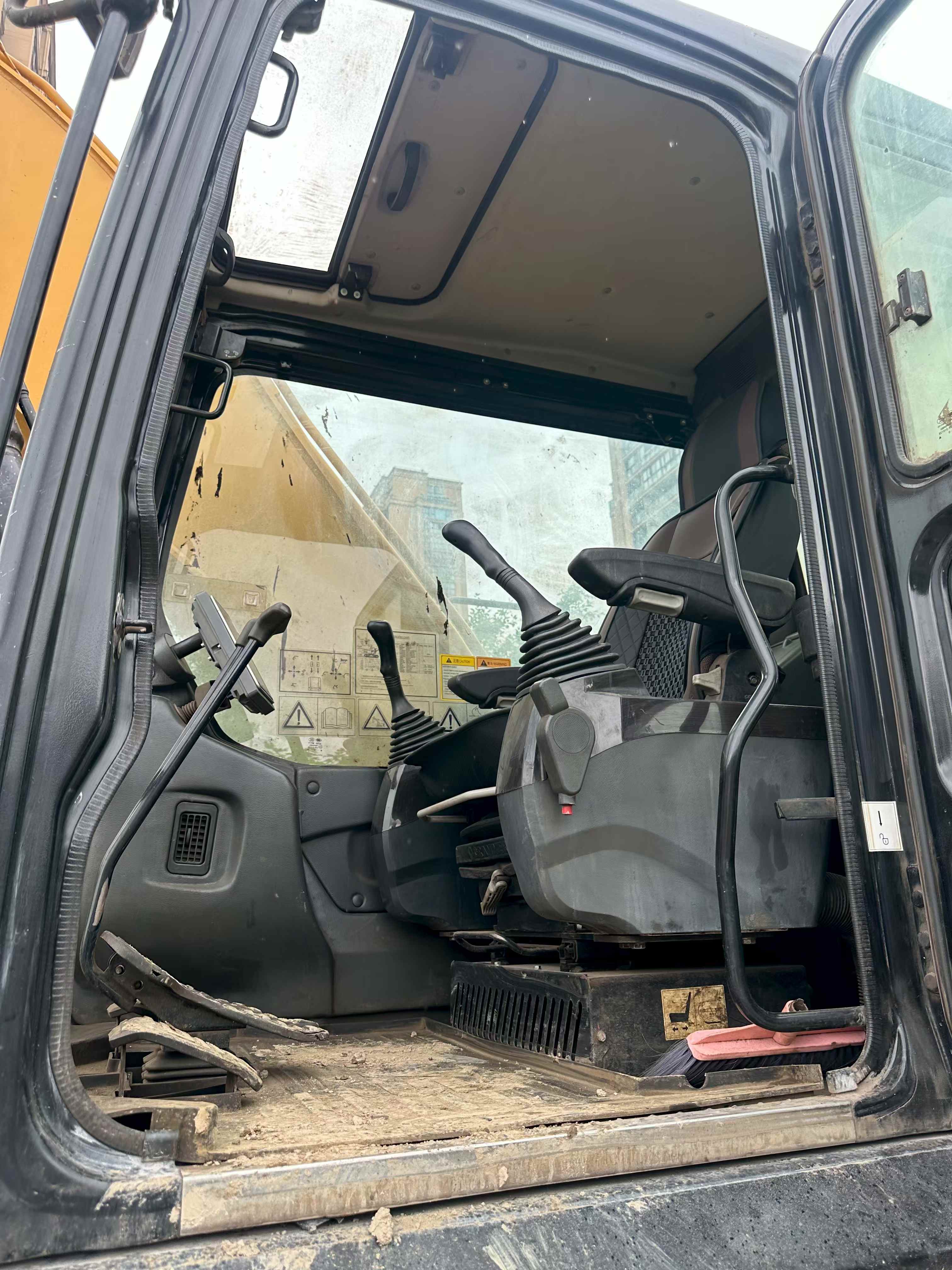 Buy Sany SY245H Used Excavator / 7