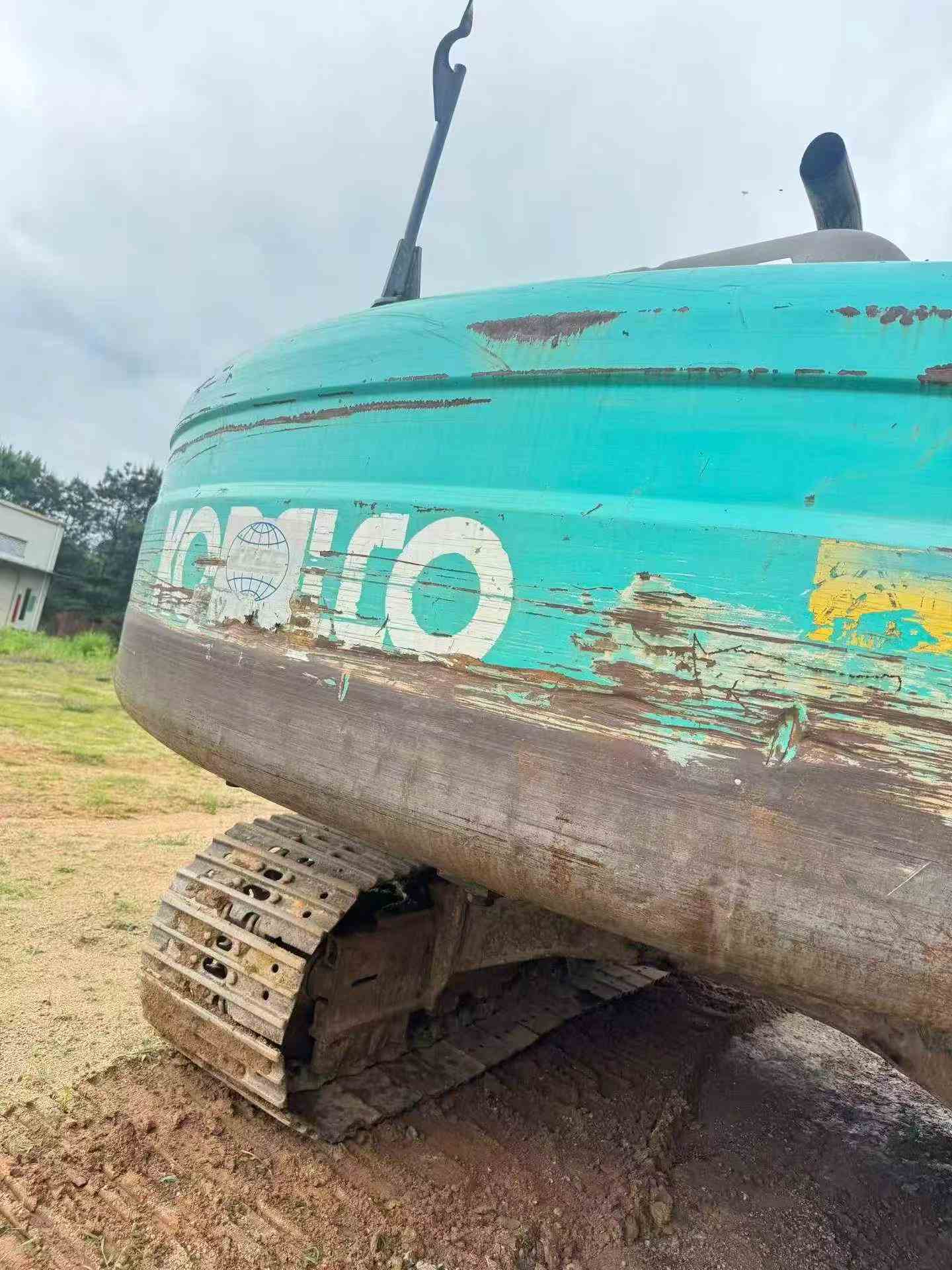 Buy Kobelco SK200-2 Used Excavator / 3