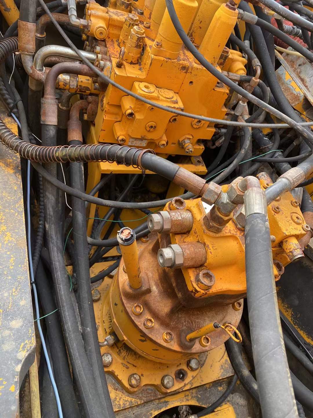 Buy Sany SY215C-8 Used Excavator / 4