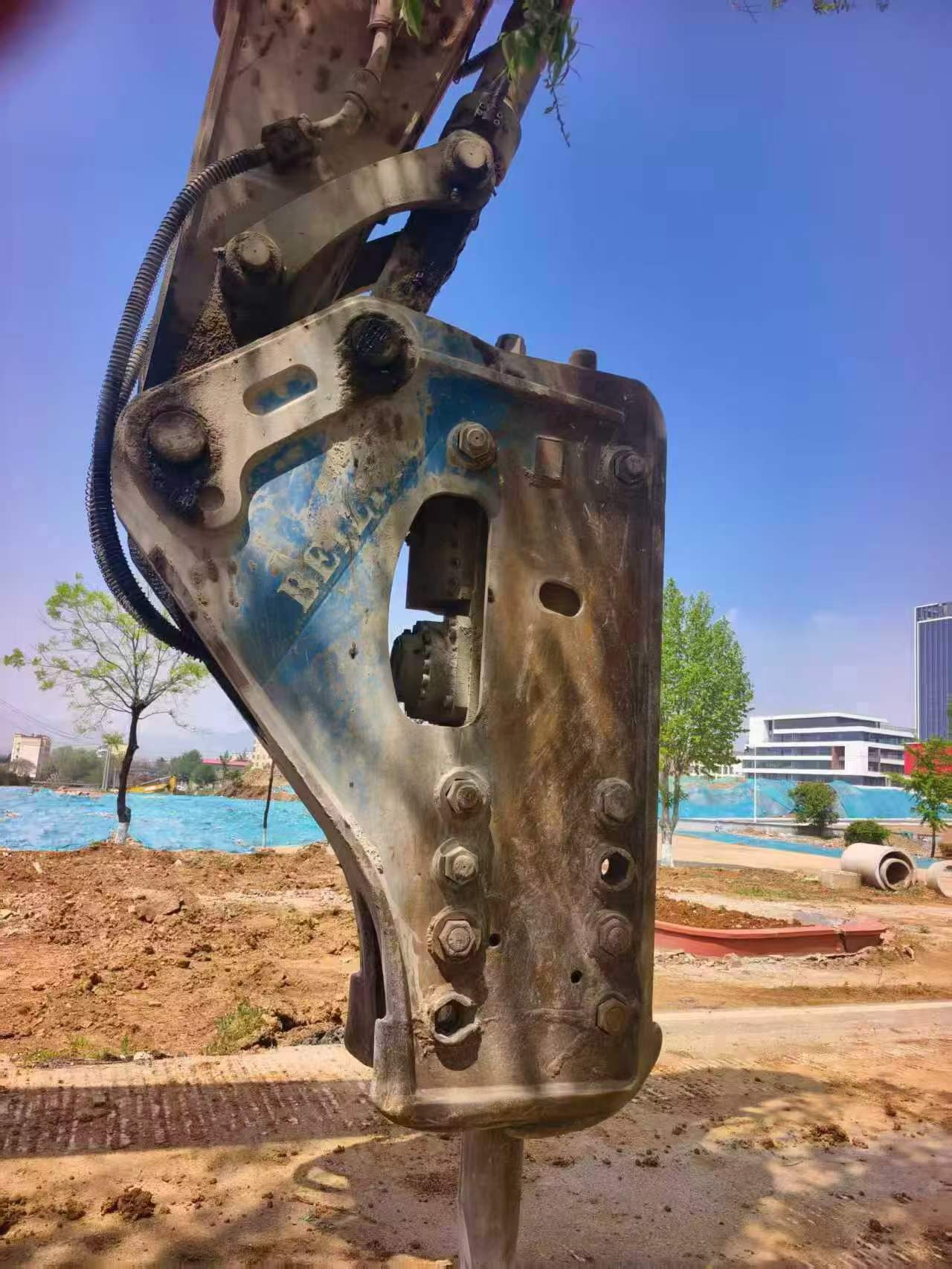 شراء حفارة Sany SY550H مستعملة / 4 شراء حفارة Sany SY550H مستعملة / 4