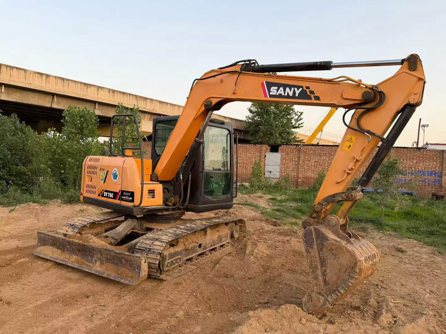 Buy Sany SY75 Used Excavator / 3