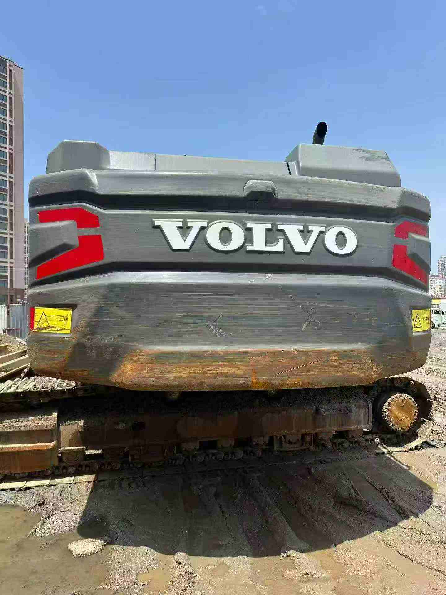 شراء حفارة Volvo EC380D مستعملة / 7