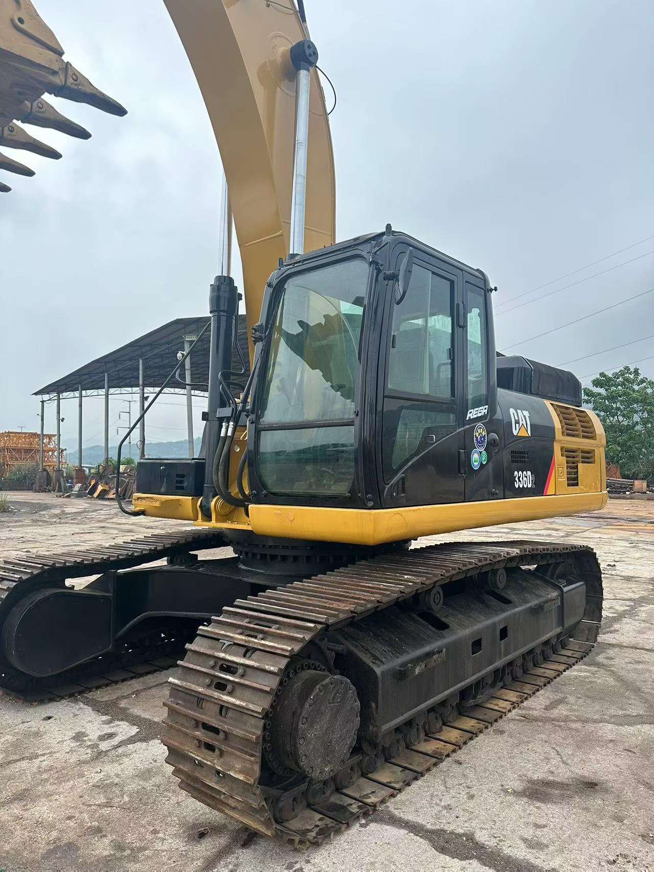 شراء حفارة Caterpillar 336E مستعملة / 3