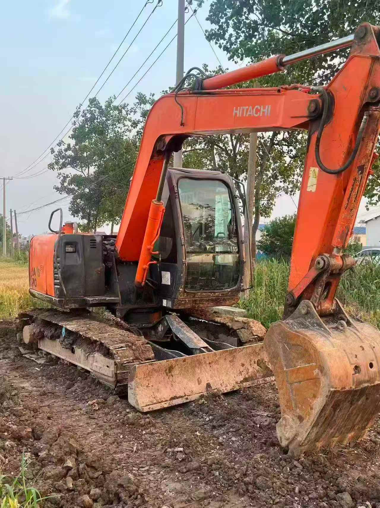 Buy Hitachi ZX70-5G Used Excavator / 2