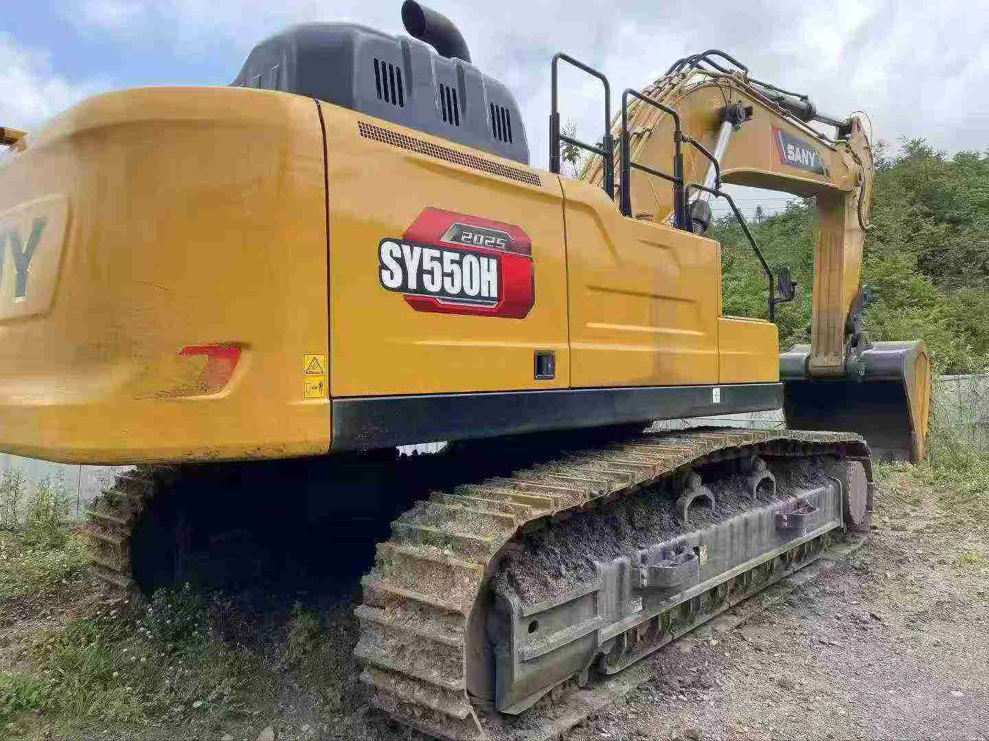 Buy Sany SY550H Used Excavator / 3