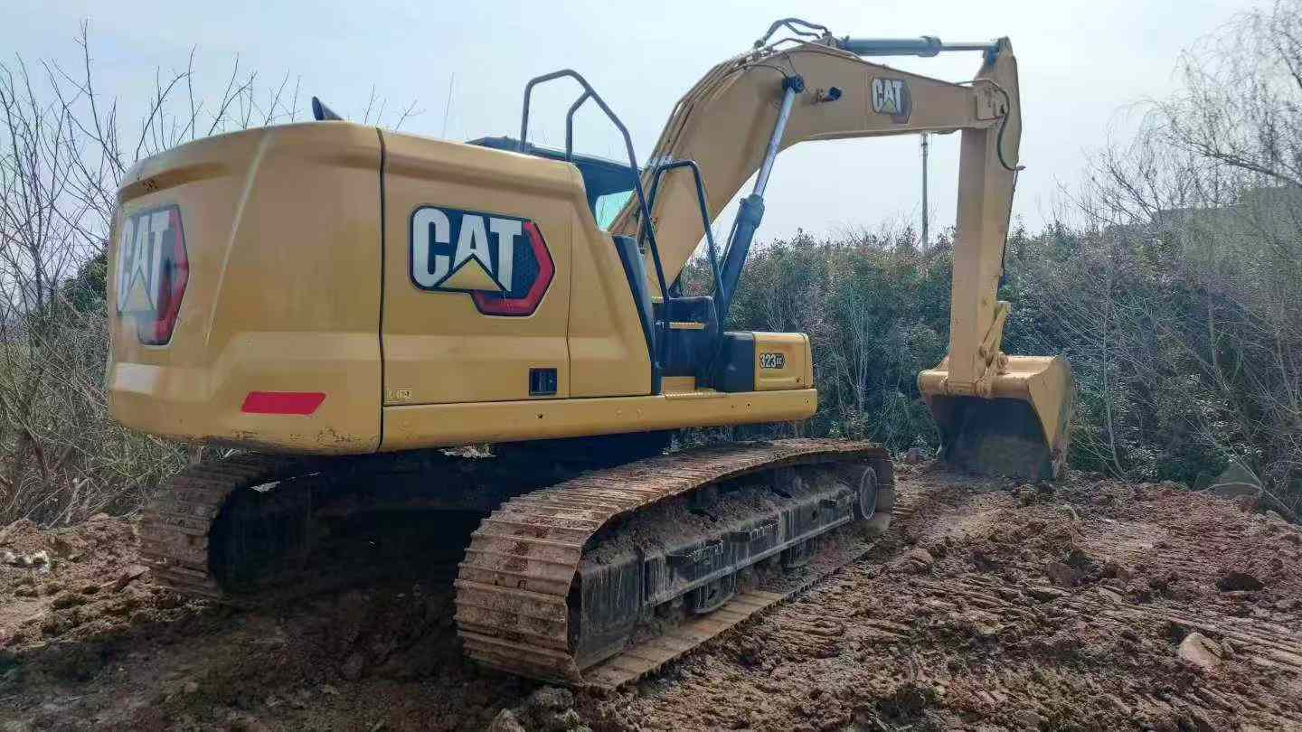 Buy Caterpillar 323 Used Excavator / 3