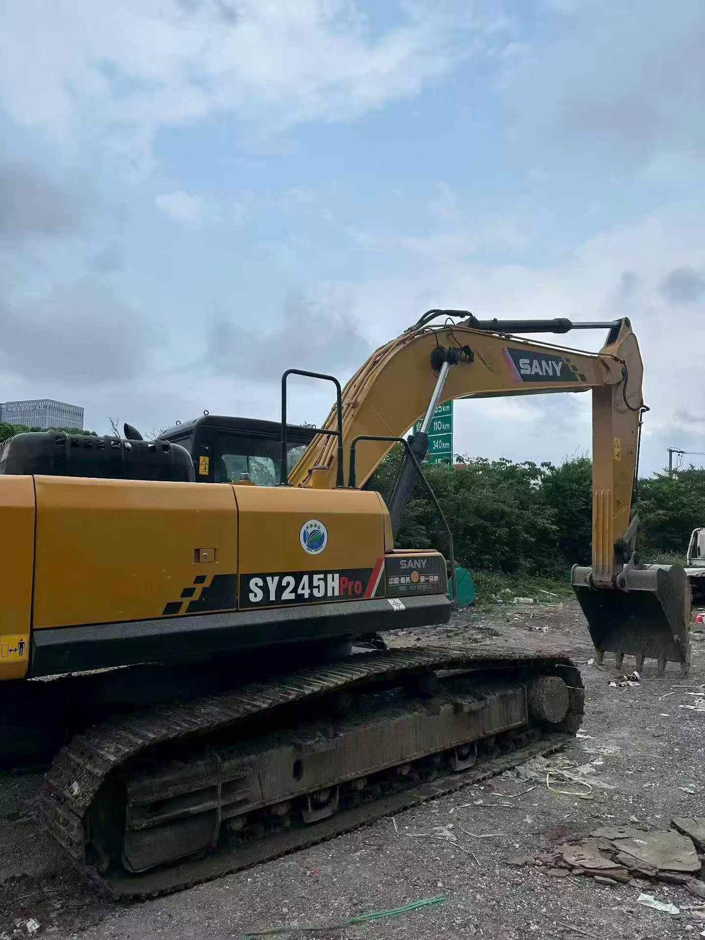 Buy Sany SY245H Used Excavator / 5