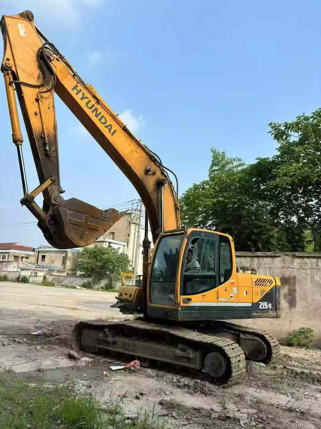 Buy Hyundai R215-9 Used Excavator / 2