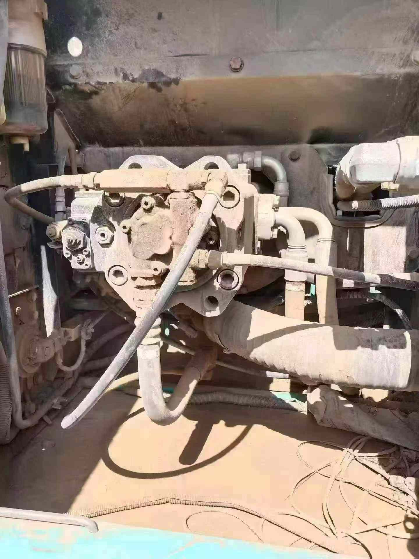 Buy Kobelco SK200-2 Used Excavator / 5