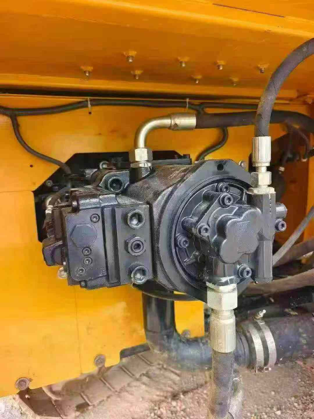 Buy Sany SY245H Used Excavator / 6