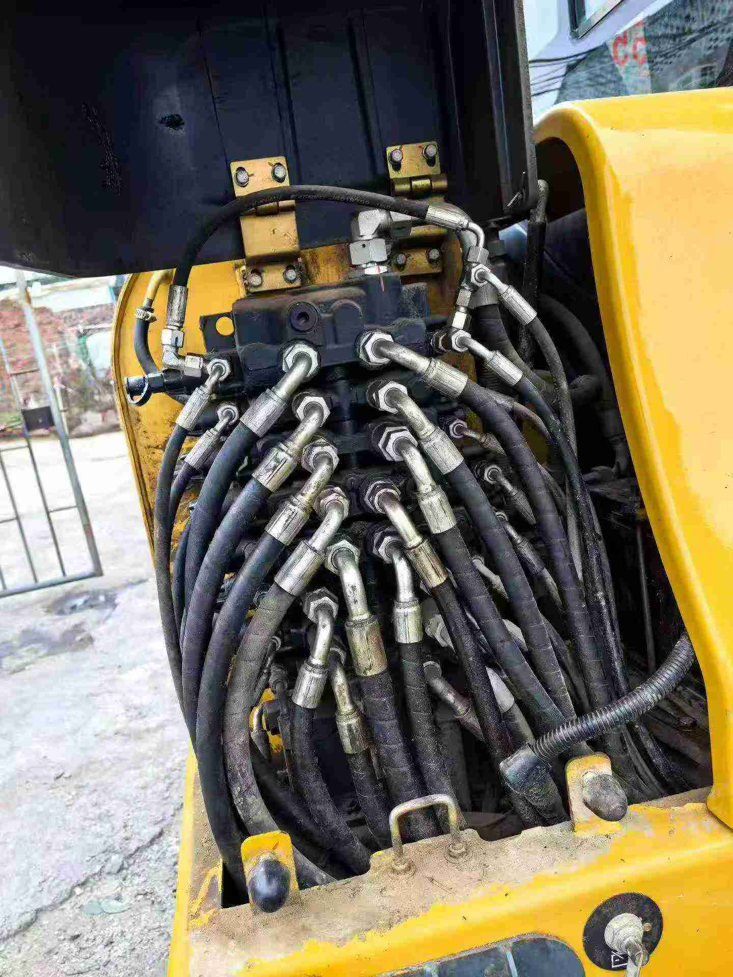 Buy XCMG XE60 Used Excavator / 7