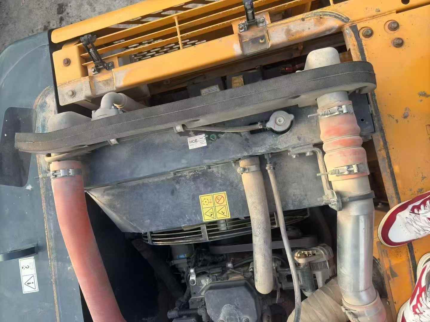 شراء حفارة Hyundai R215-7 مستعملة / 9