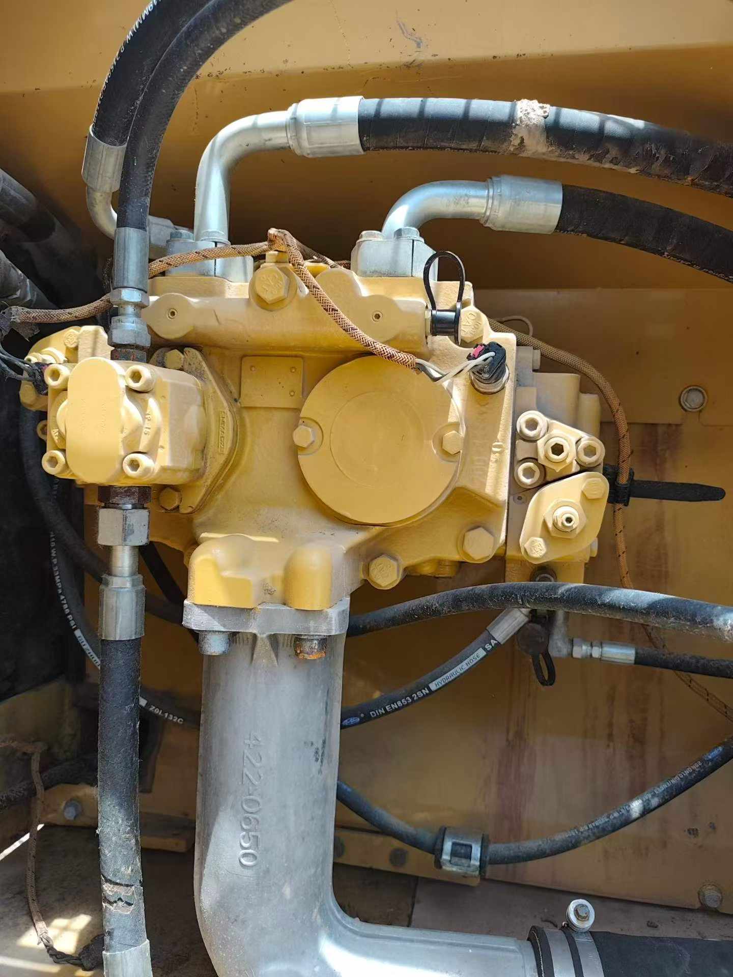 Buy Caterpillar 330B Used Excavator / 2
