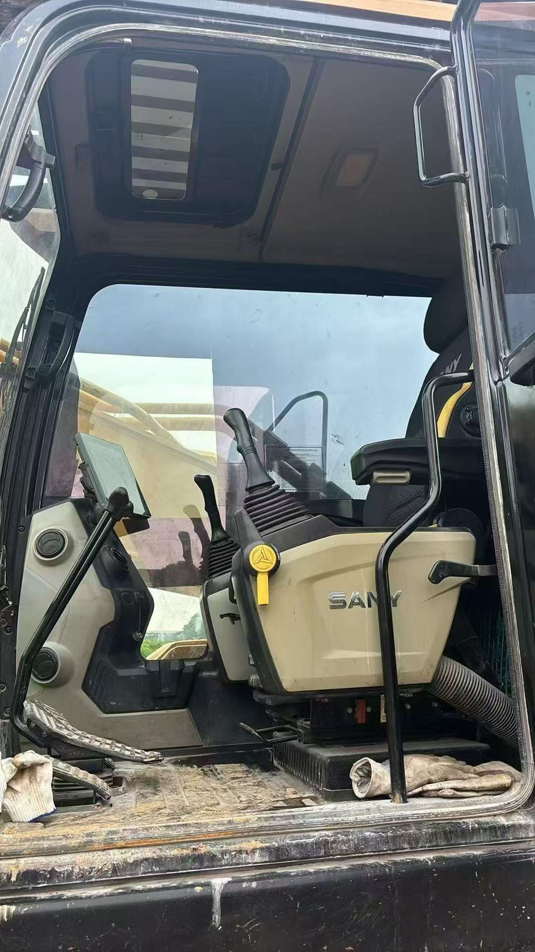 شراء حفارة Sany SY375H مستعملة / 2 شراء حفارة Sany SY375H مستعملة / 2