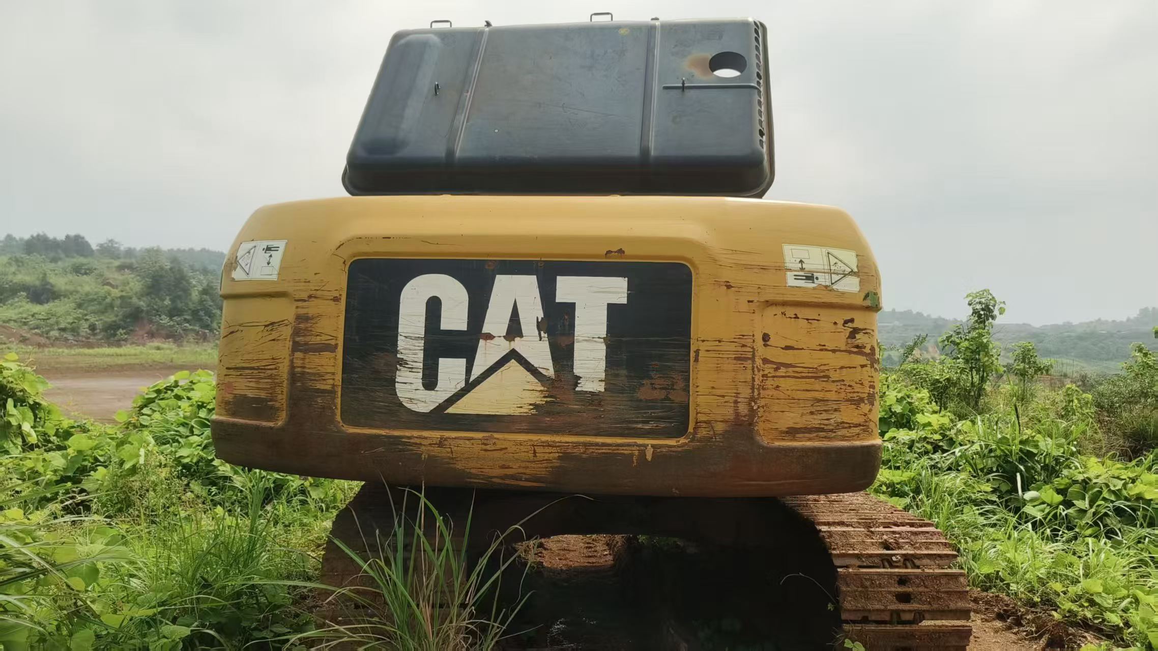 Buy Caterpillar 320D Used Excavator / 3