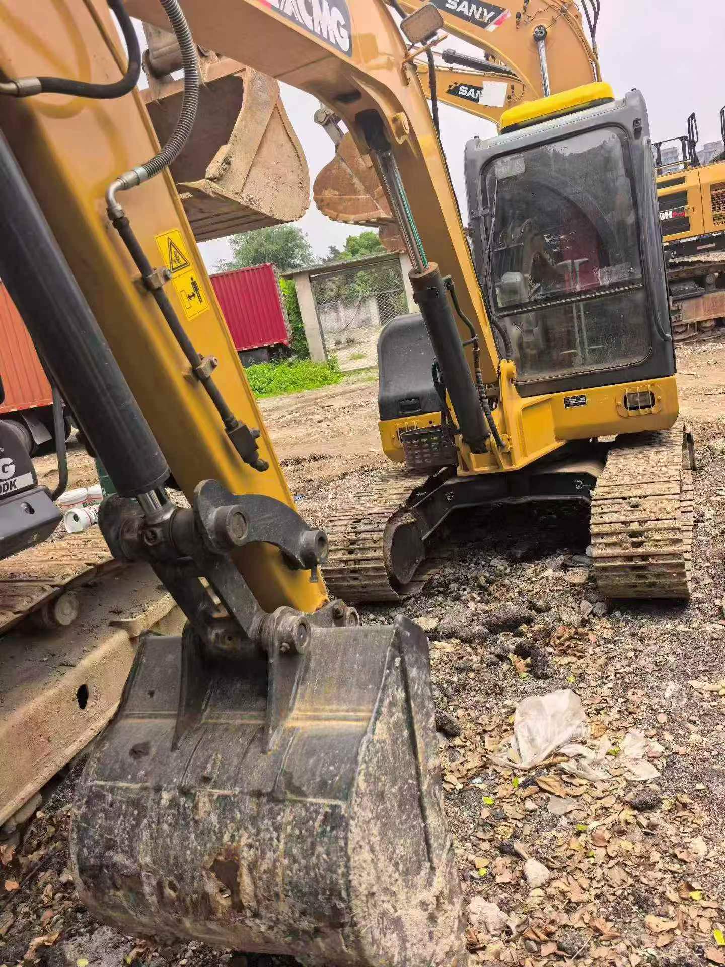 Buy XCMG XE60 Used Excavator / 9