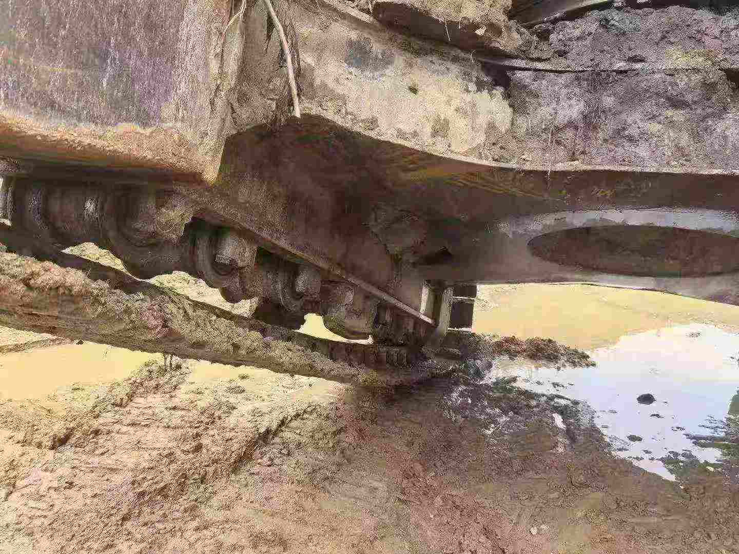 Buy Caterpillar 320D Used Excavator / 9