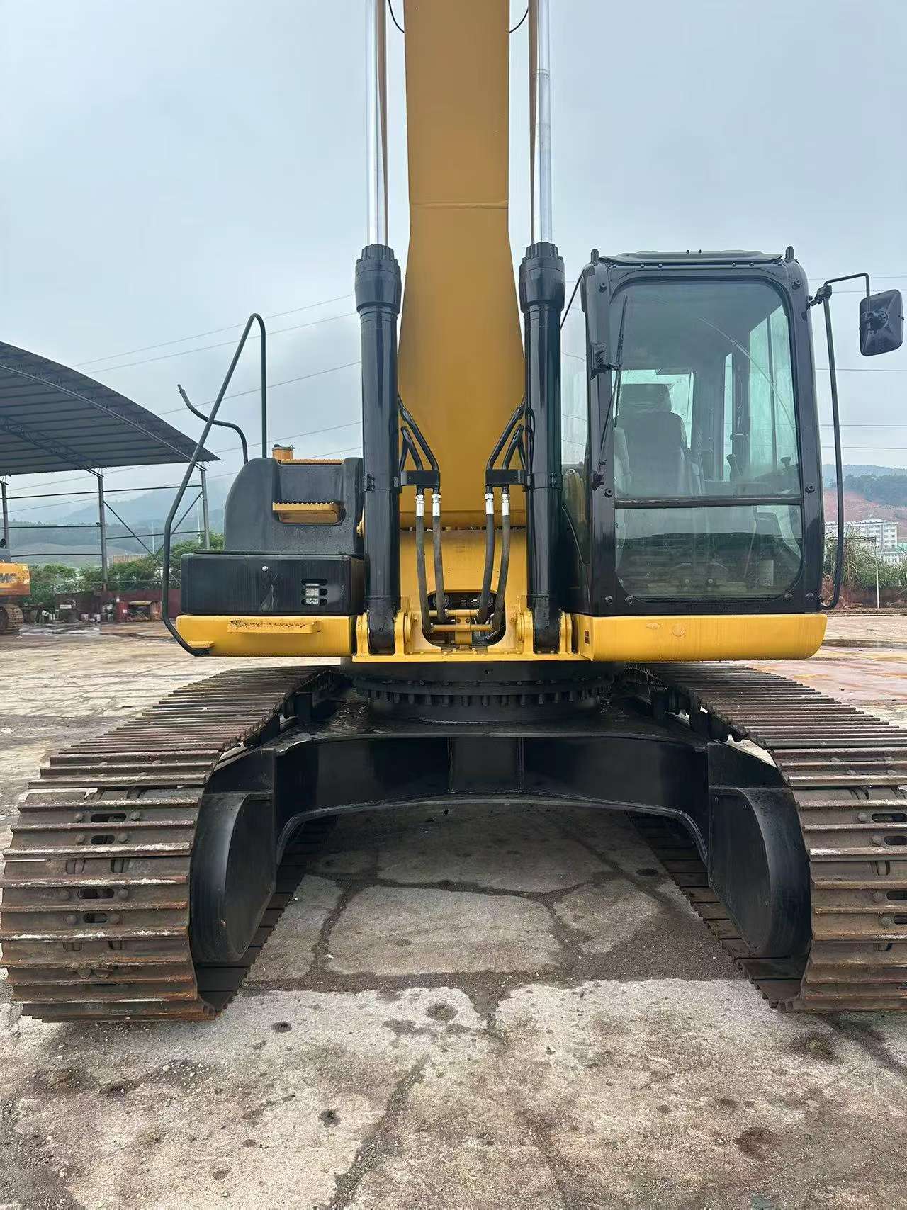 شراء حفارة Caterpillar 336E مستعملة / 5