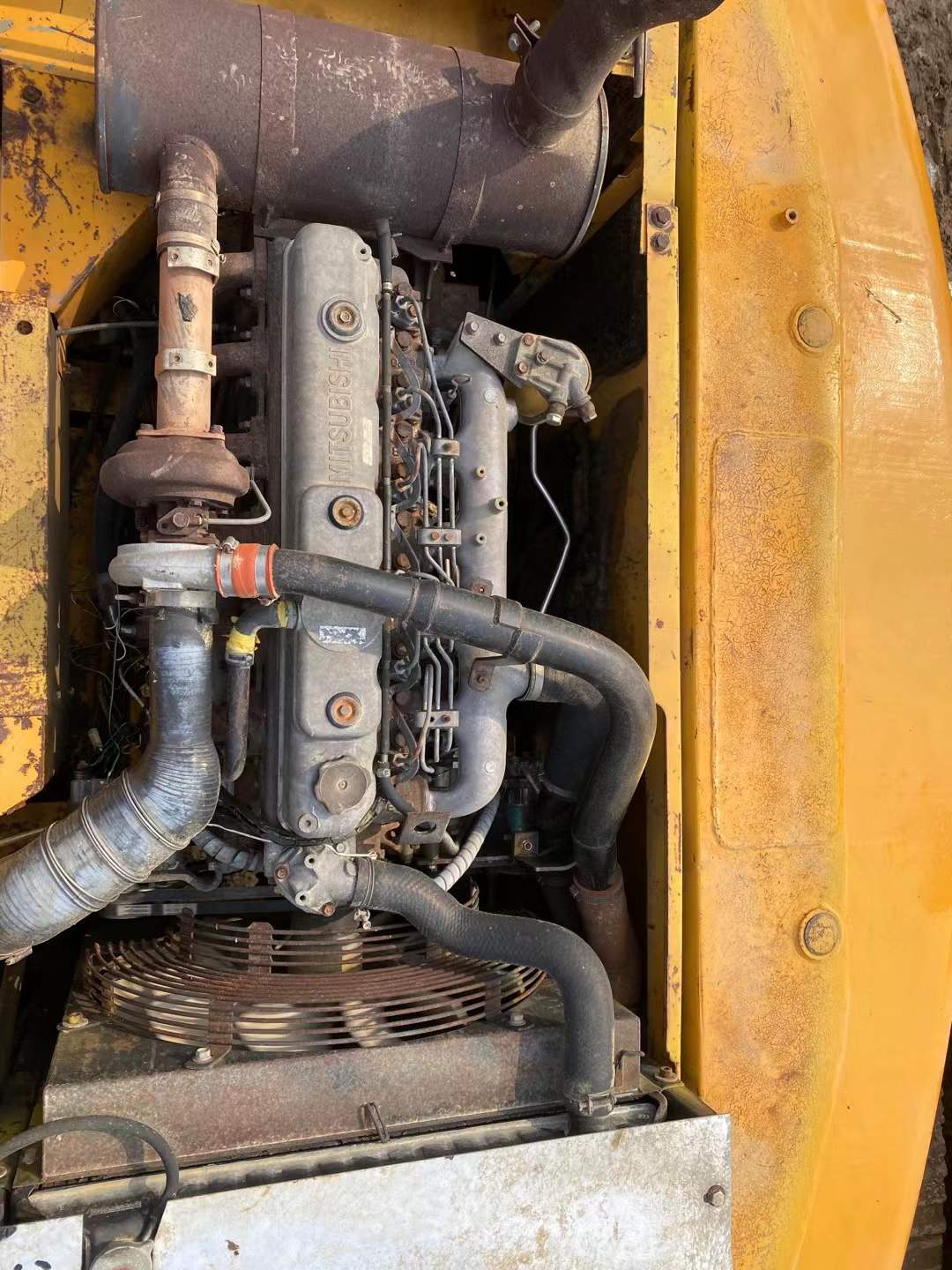 Buy Sany SY215C-8 Used Excavator / 3