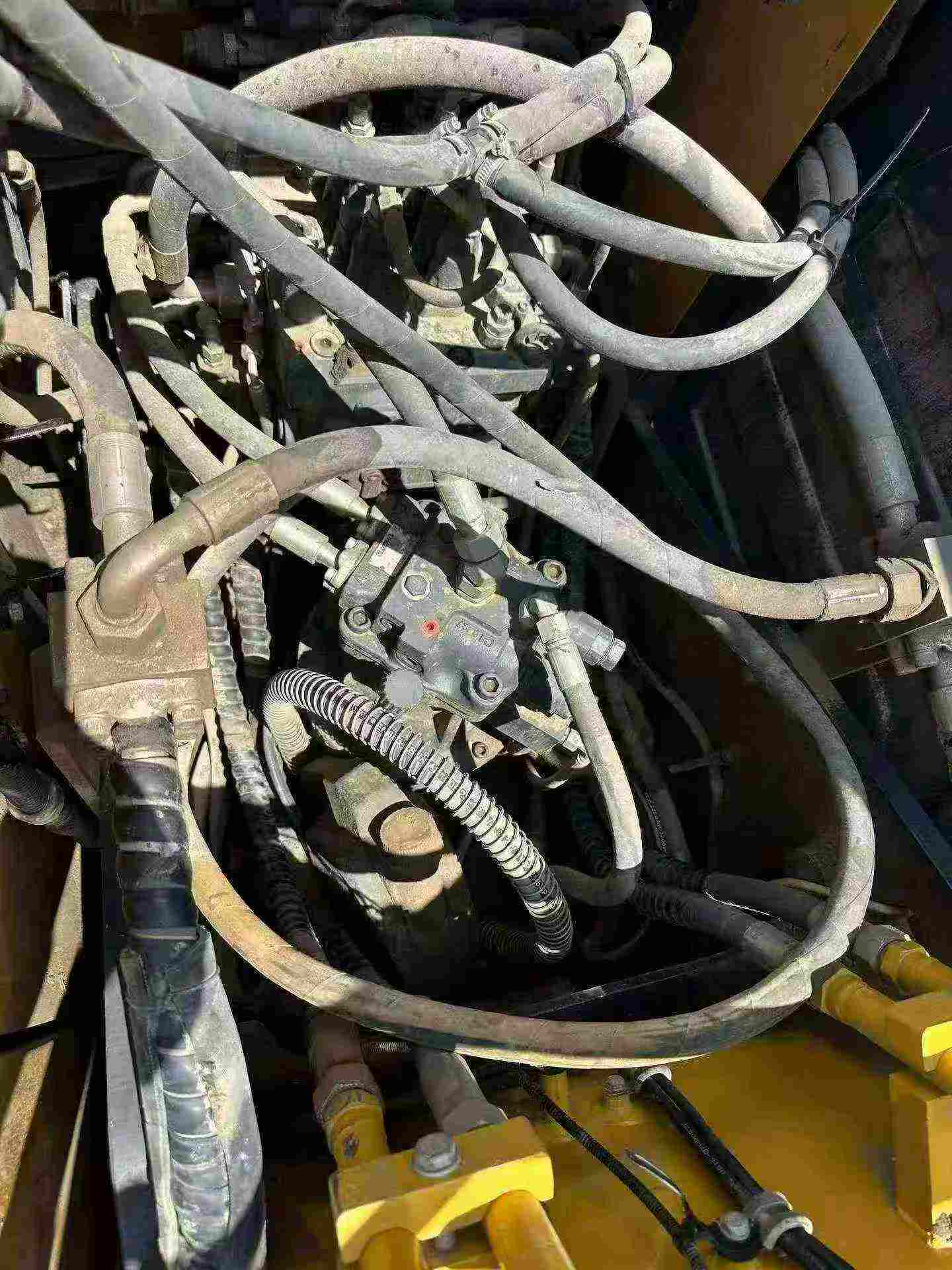 Buy XCMG XE155D Used Excavator / 9
