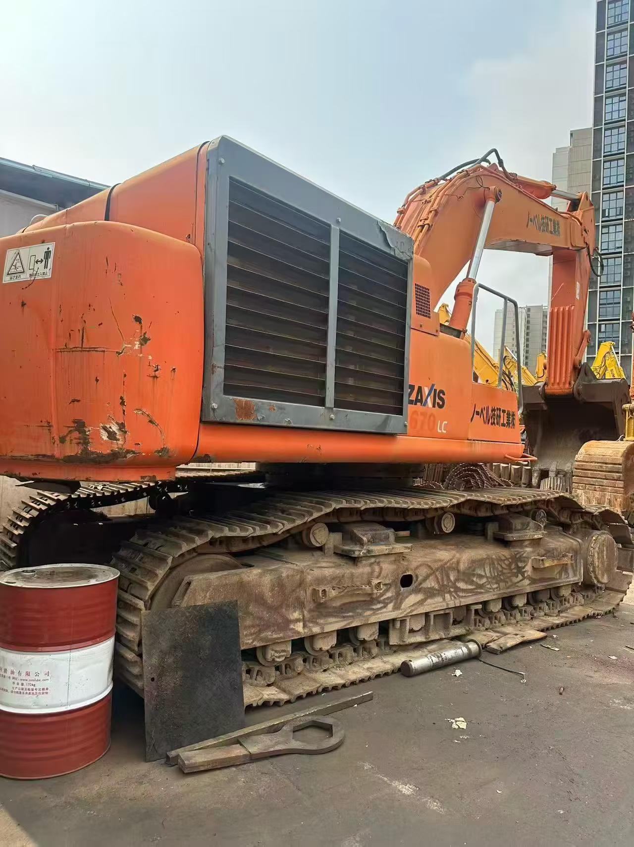 Buy Hitachi ZX330-3 Used Excavator / 4