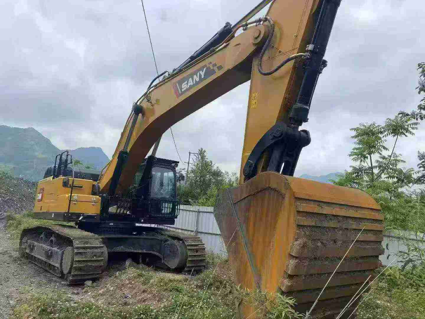 Buy Sany SY550H Used Excavator / 7