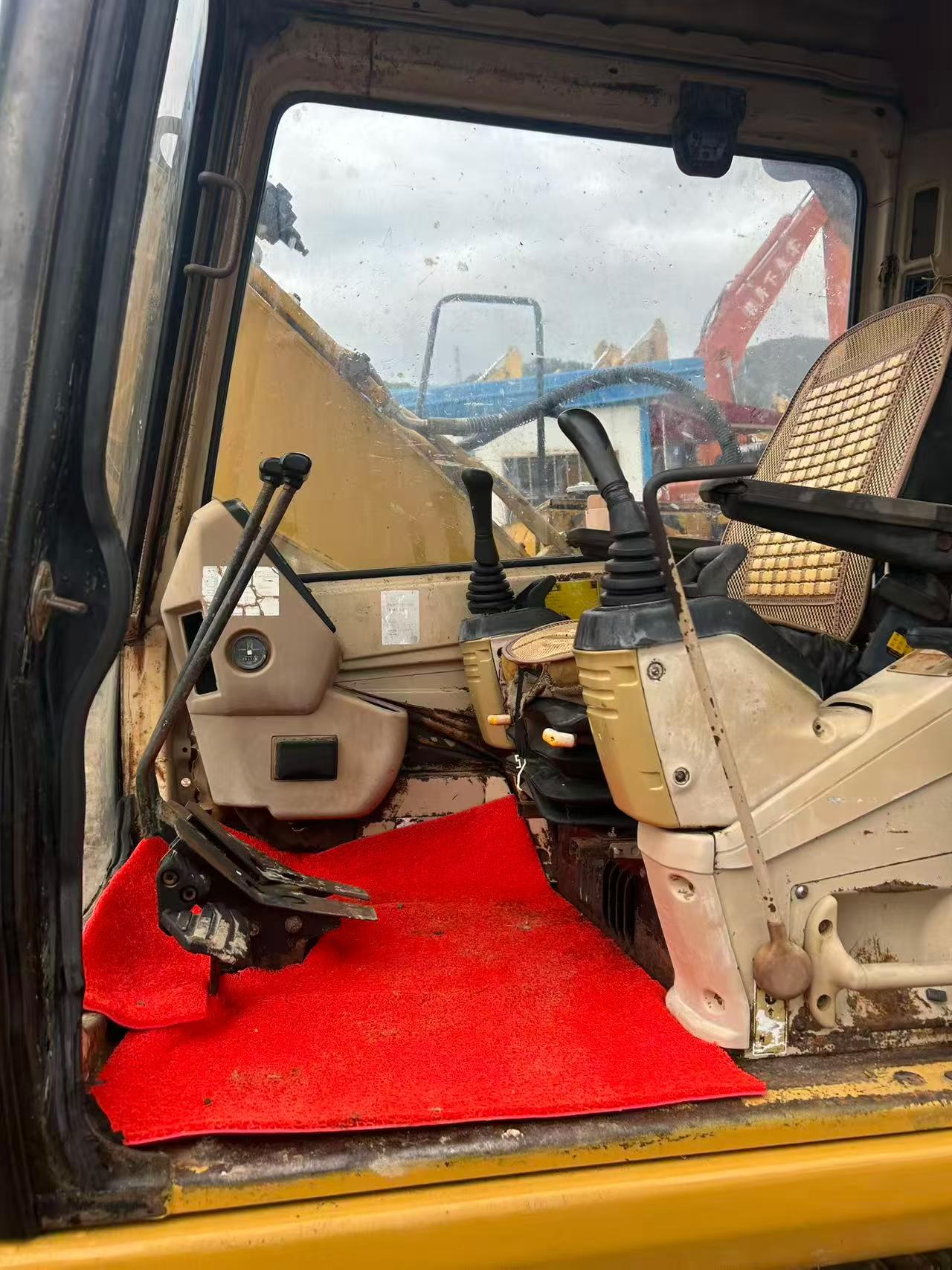 Buy Caterpillar 312V2 Used Excavator / 4