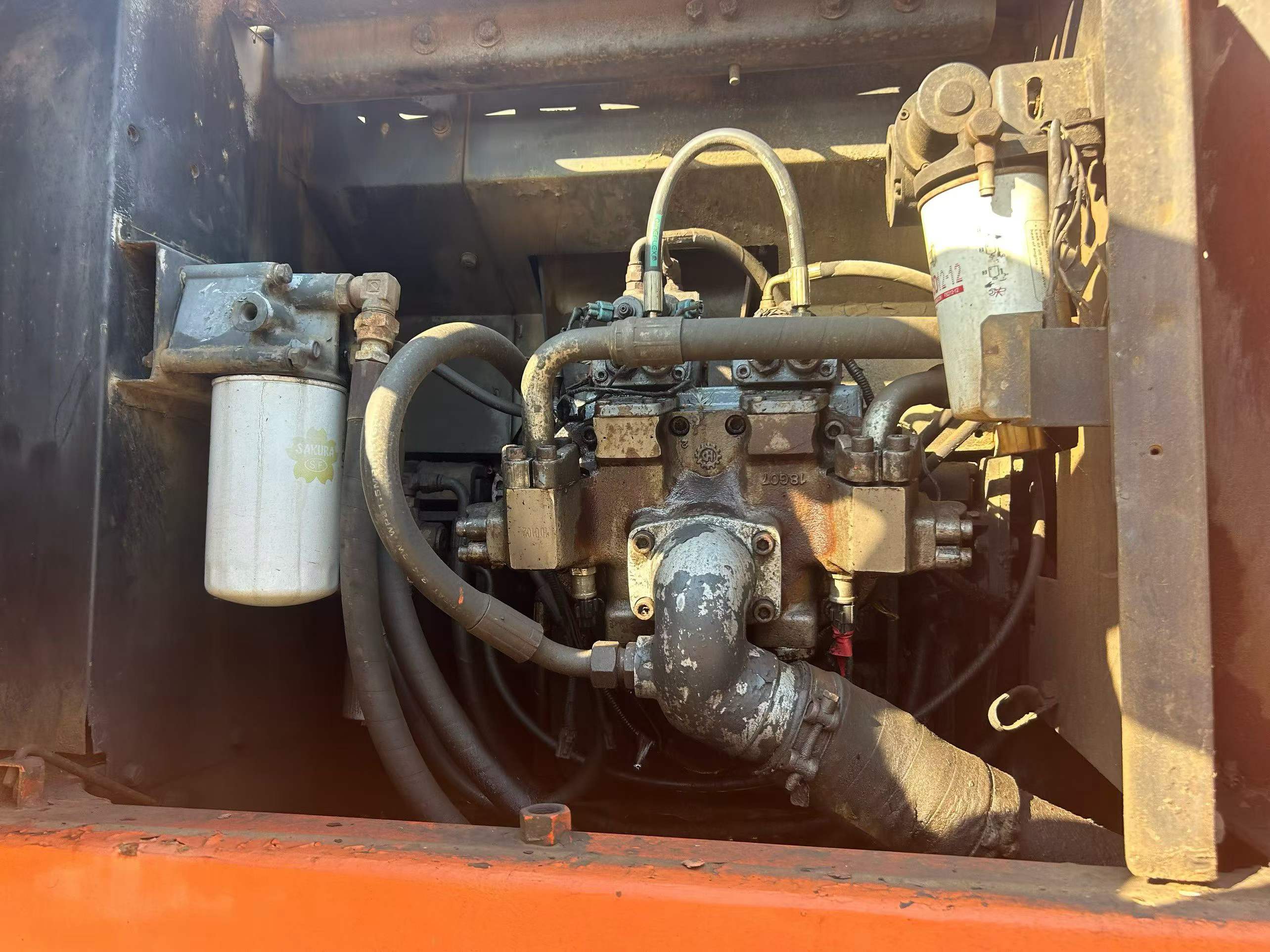 Buy Hitachi ZX240LC Used Excavator / 4