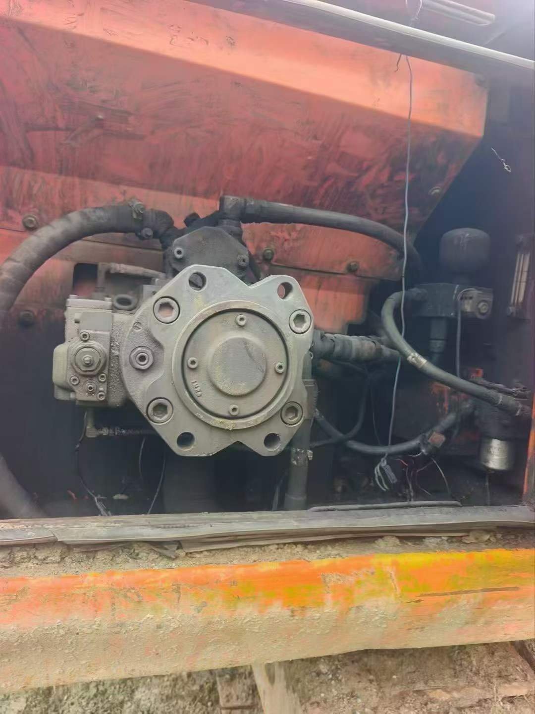 شراء حفارة Doosan DH215-9 مستعملة / 4