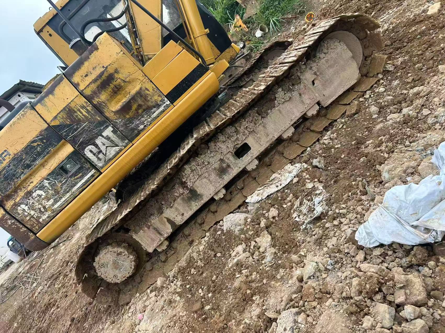 Buy Caterpillar 312V2 Used Excavator / 5