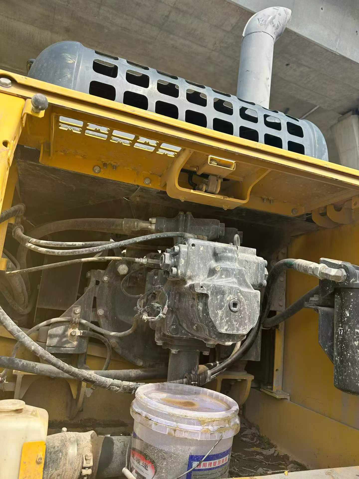 شراء حفارة Komatsu PC360-8M0 مستعملة / 6
