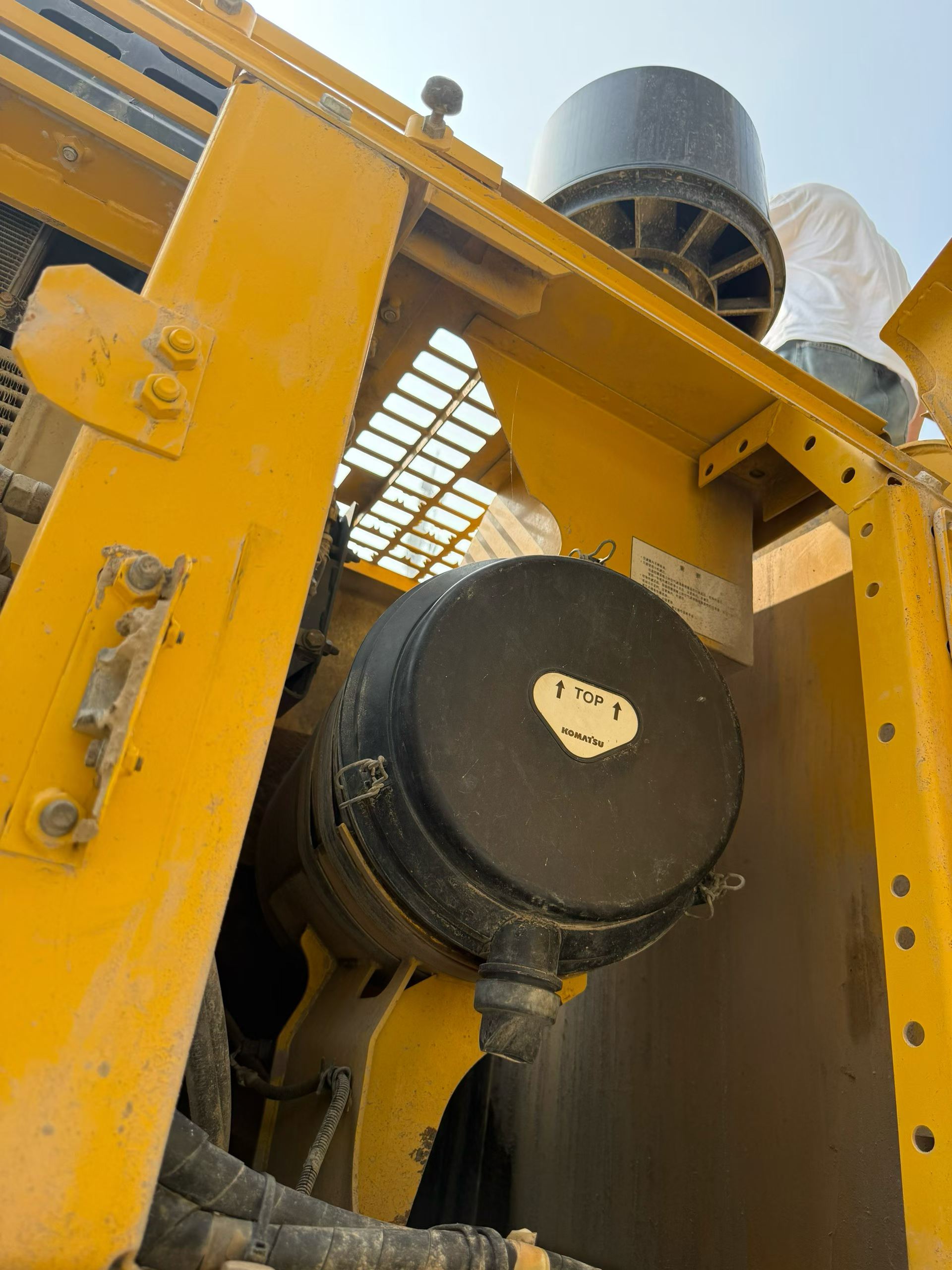 شراء حفارة Komatsu PC360-8M0 مستعملة / 9