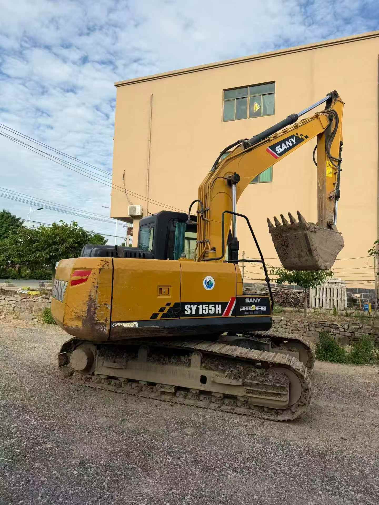 شراء حفارة Sany SY155C مستعملة / 2