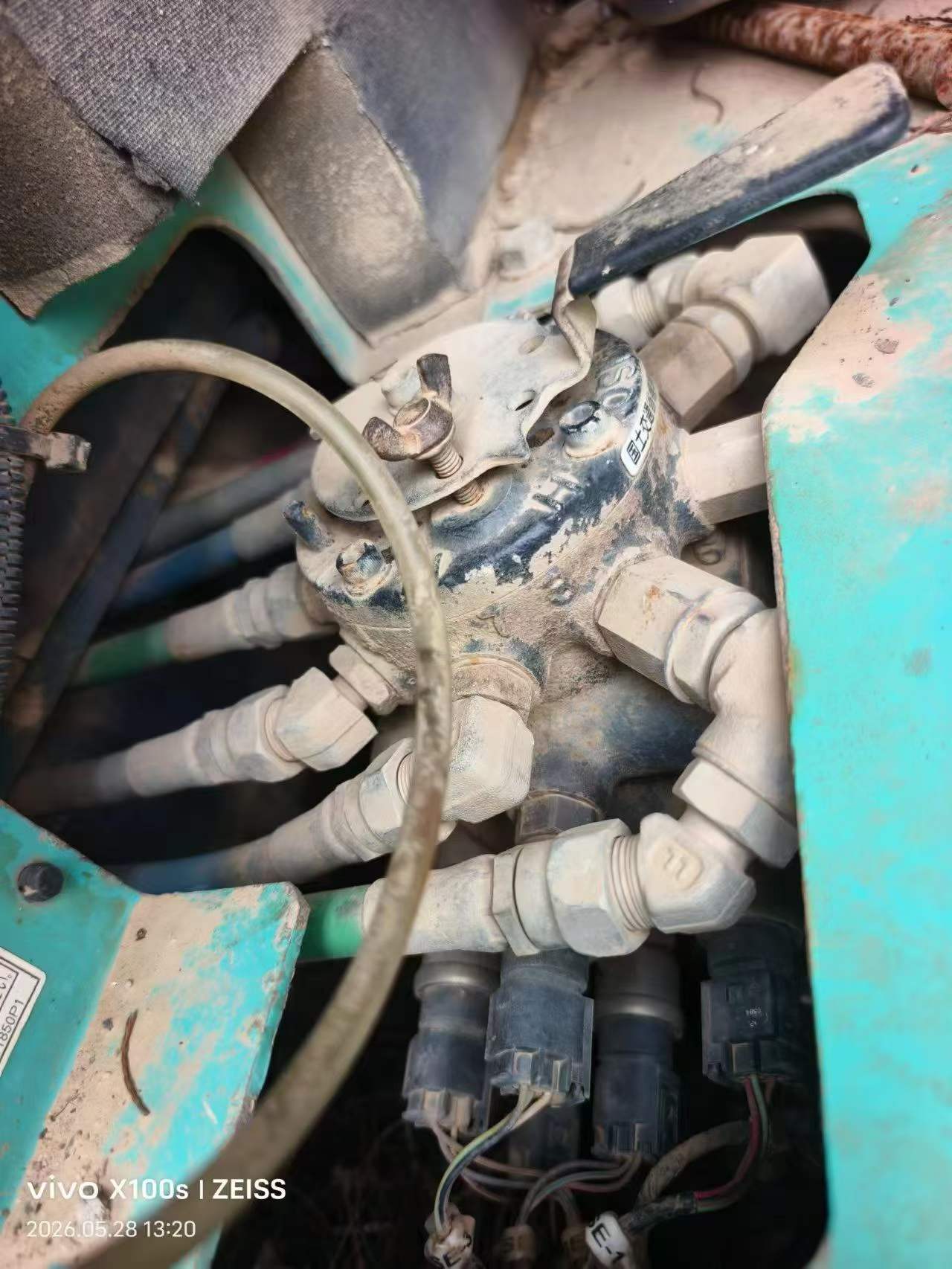 شراء Kobelco SK20SR مستعمل حفارة شراء Kobelco SK20SR مستعمل حفارة