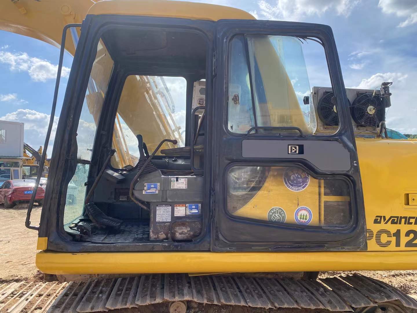 Buy Komatsu PC120-6 Used Excavator / 5