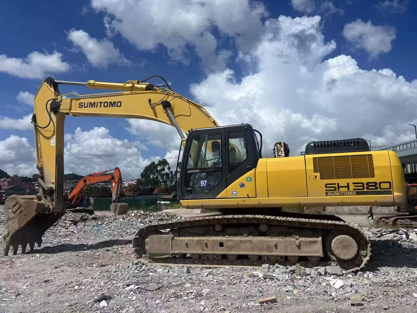 Buy Sumitomo SH380-5 Used Excavator Buy Sumitomo SH380-5 Used Excavator