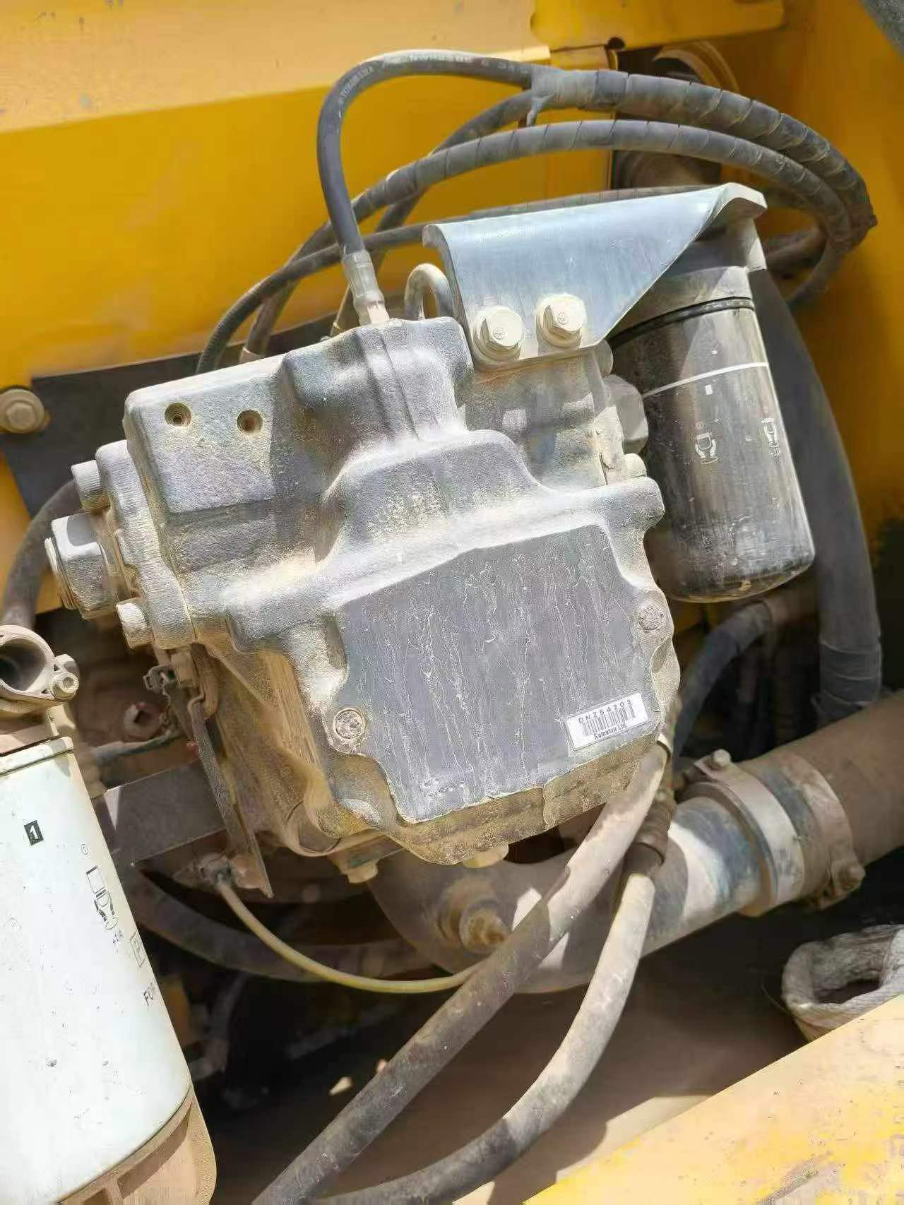 Buy Komatsu PC200 Used Excavator / 4
