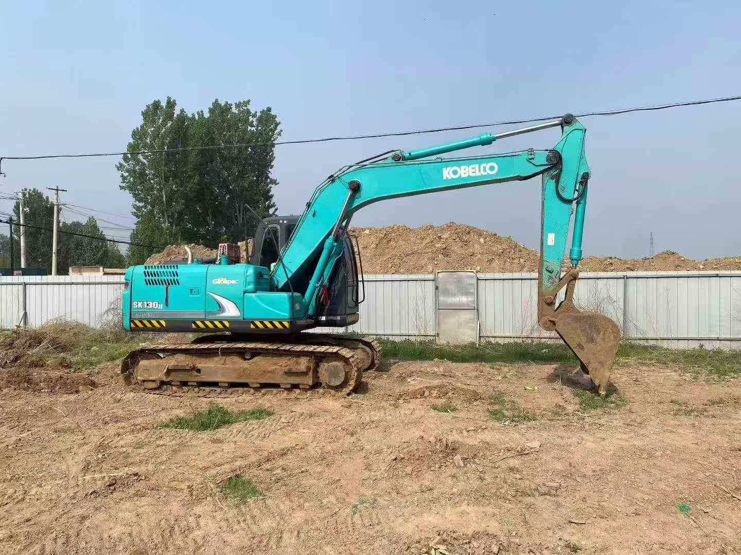Buy Kobelco SK130 Used Excavator / 4