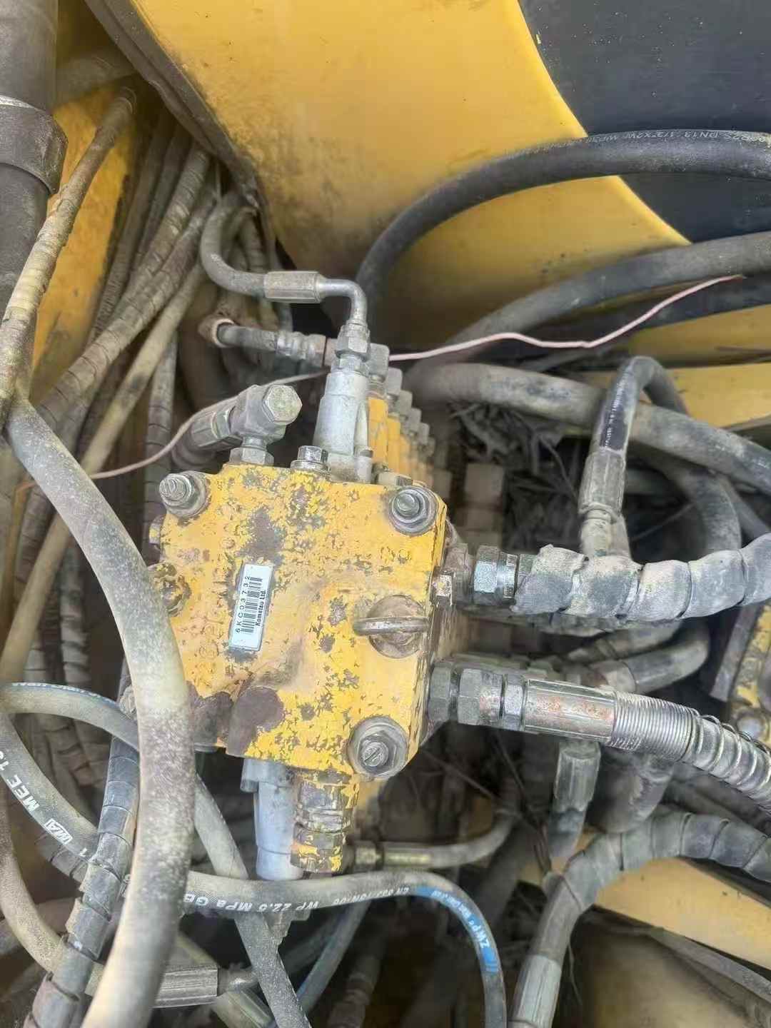 Buy Komatsu PC60-7 Used Excavator / 4