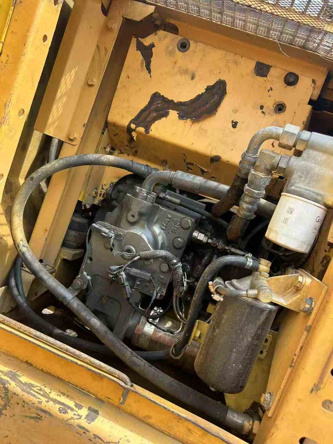 Buy Komatsu PC130-7 Used Excavator / 8