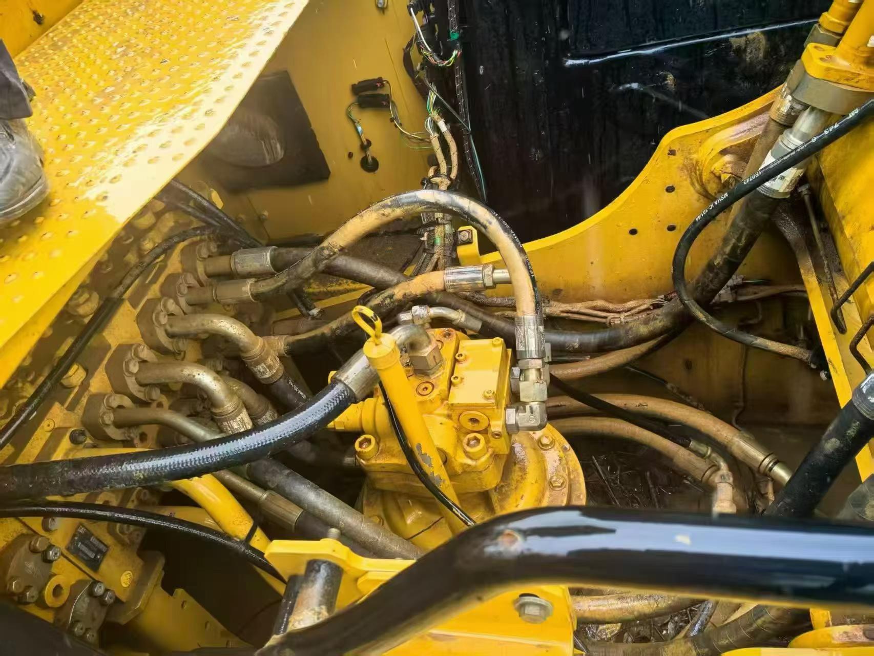Buy Caterpillar 320GC Used Excavator / 4