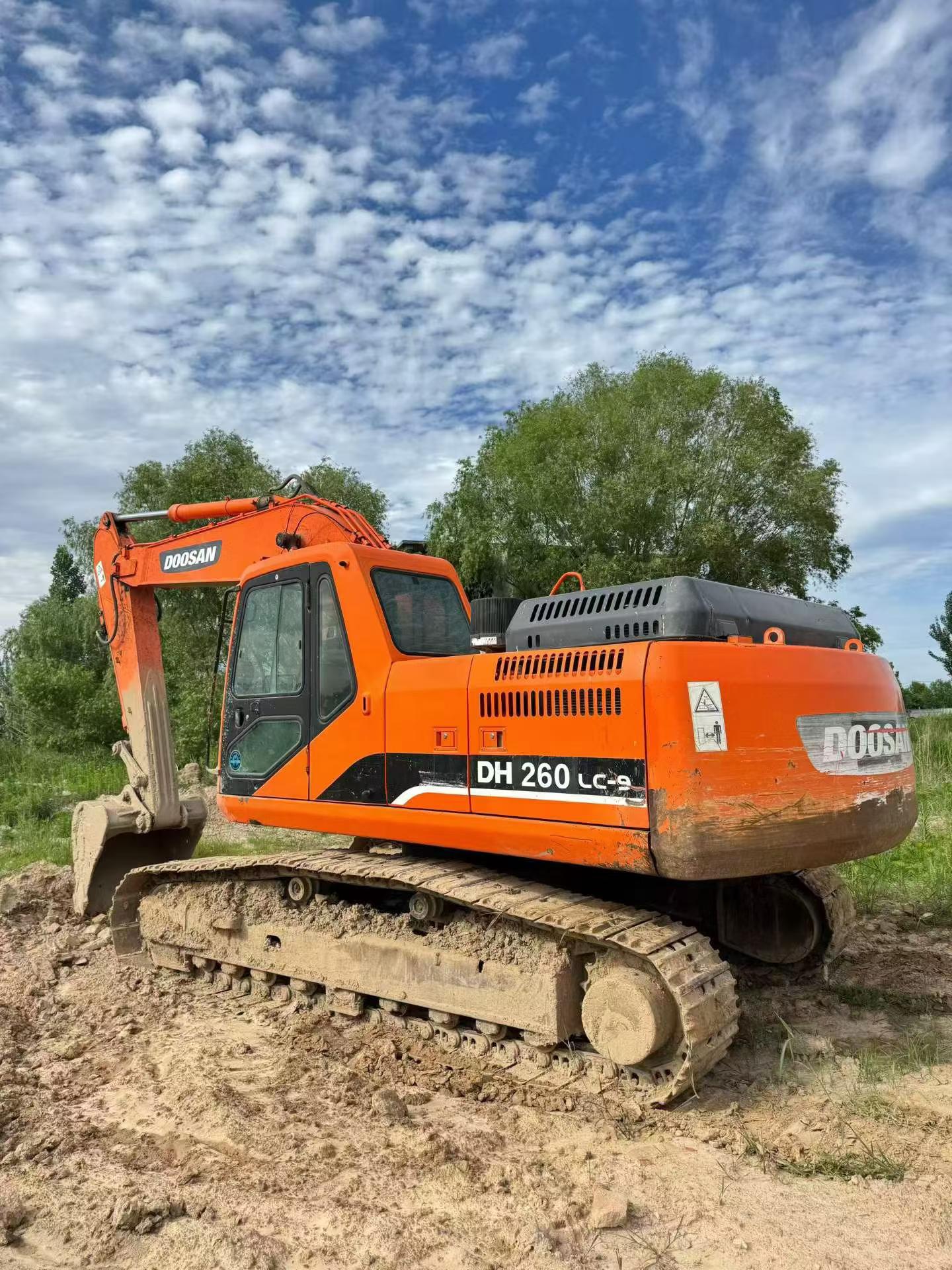 شراء Doosan DH225-9 مستعمل حفارة