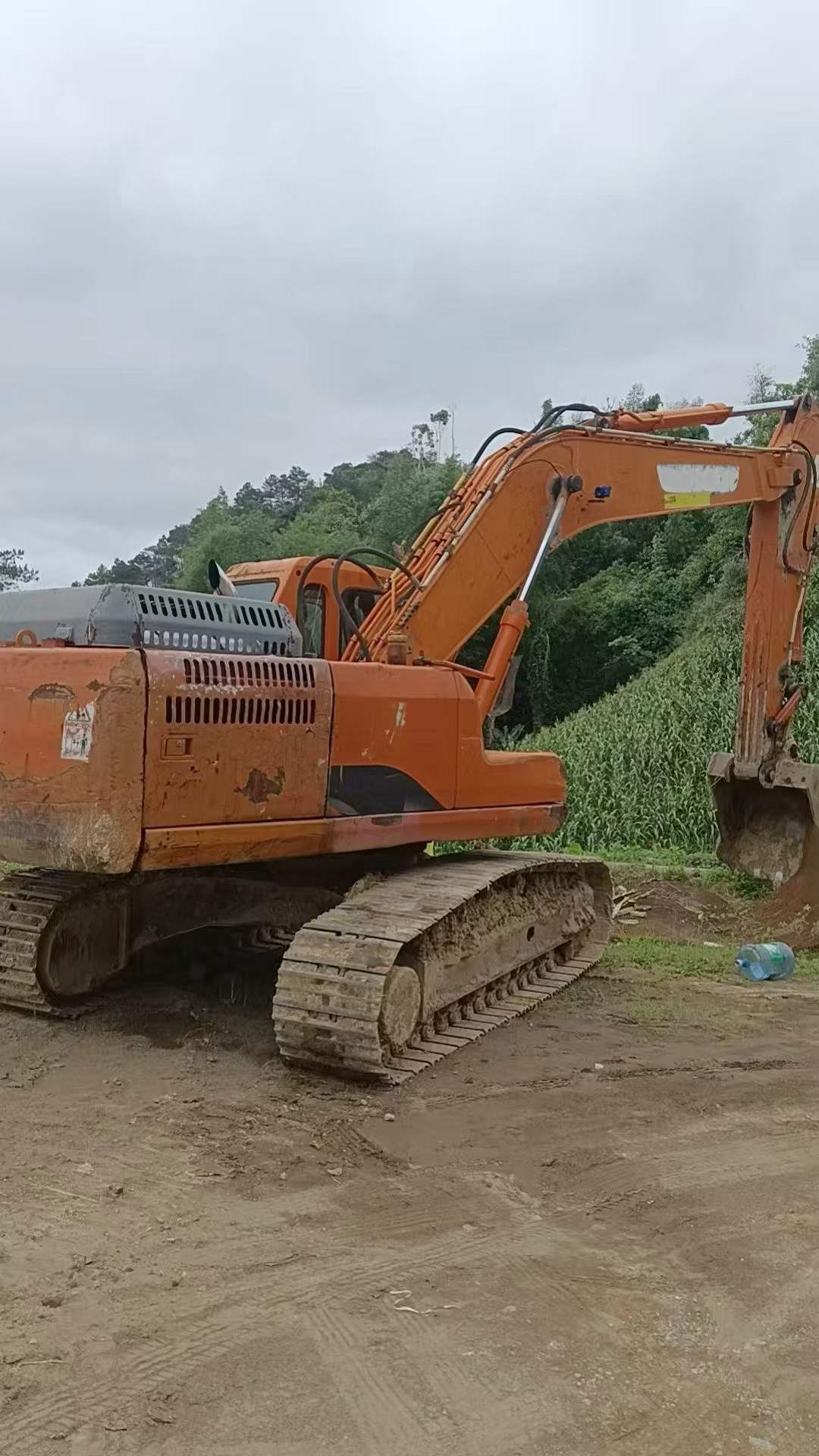 Buy Doosan DH215-9 Used Excavator / 3