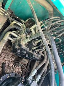 Buy Kobelco SK200 Used Excavator / 8 Buy Kobelco SK200 Used Excavator / 8