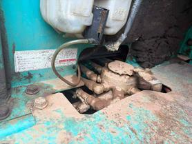 Buy Kobelco SK200-2 Used Excavator / 8 Buy Kobelco SK200-2 Used Excavator / 8