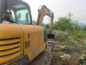 Buy XCMG LW60G Used Excavator / 2 Buy XCMG LW60G Used Excavator / 2