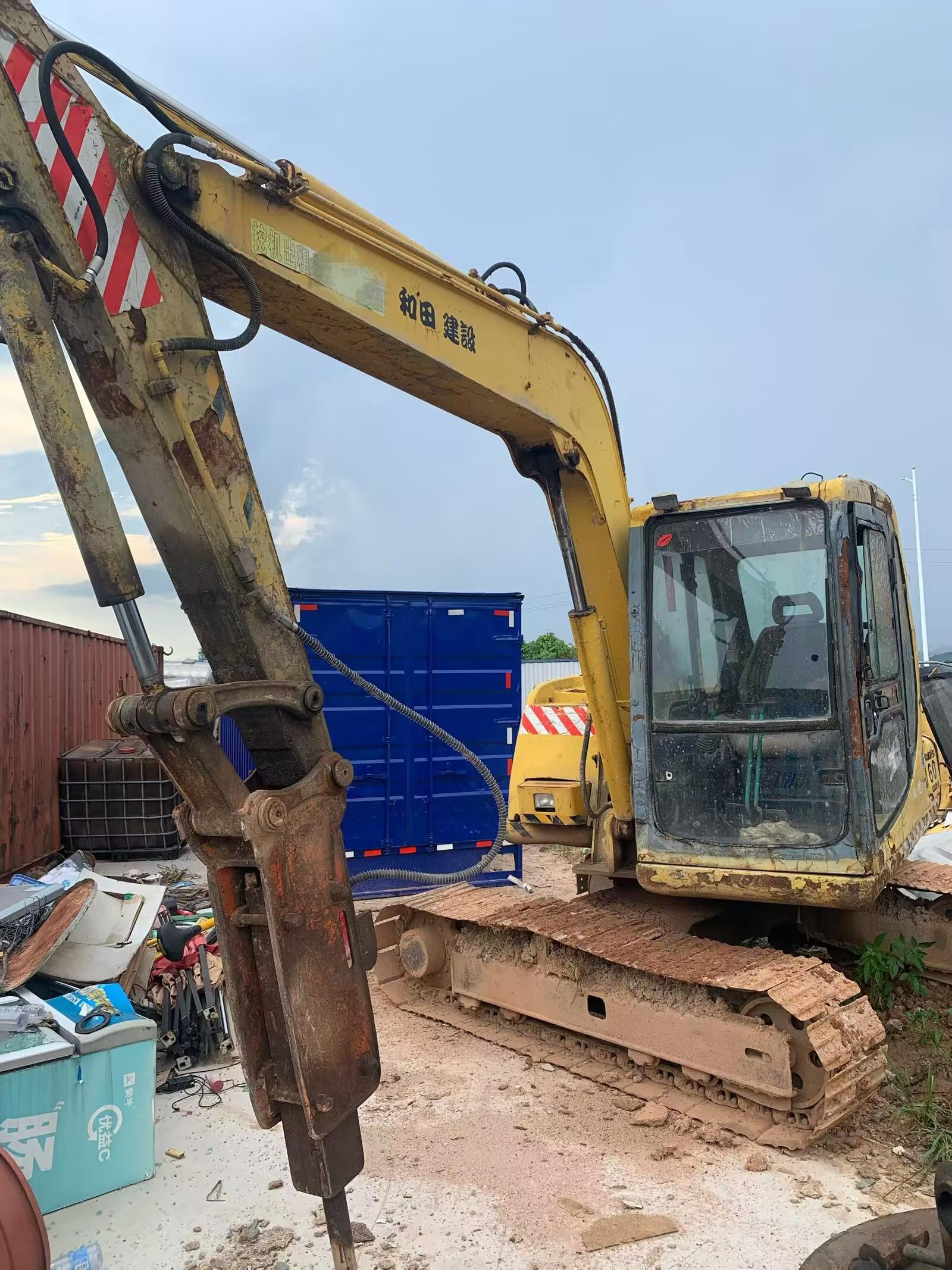 Buy Komatsu PC60-7 Used Excavator