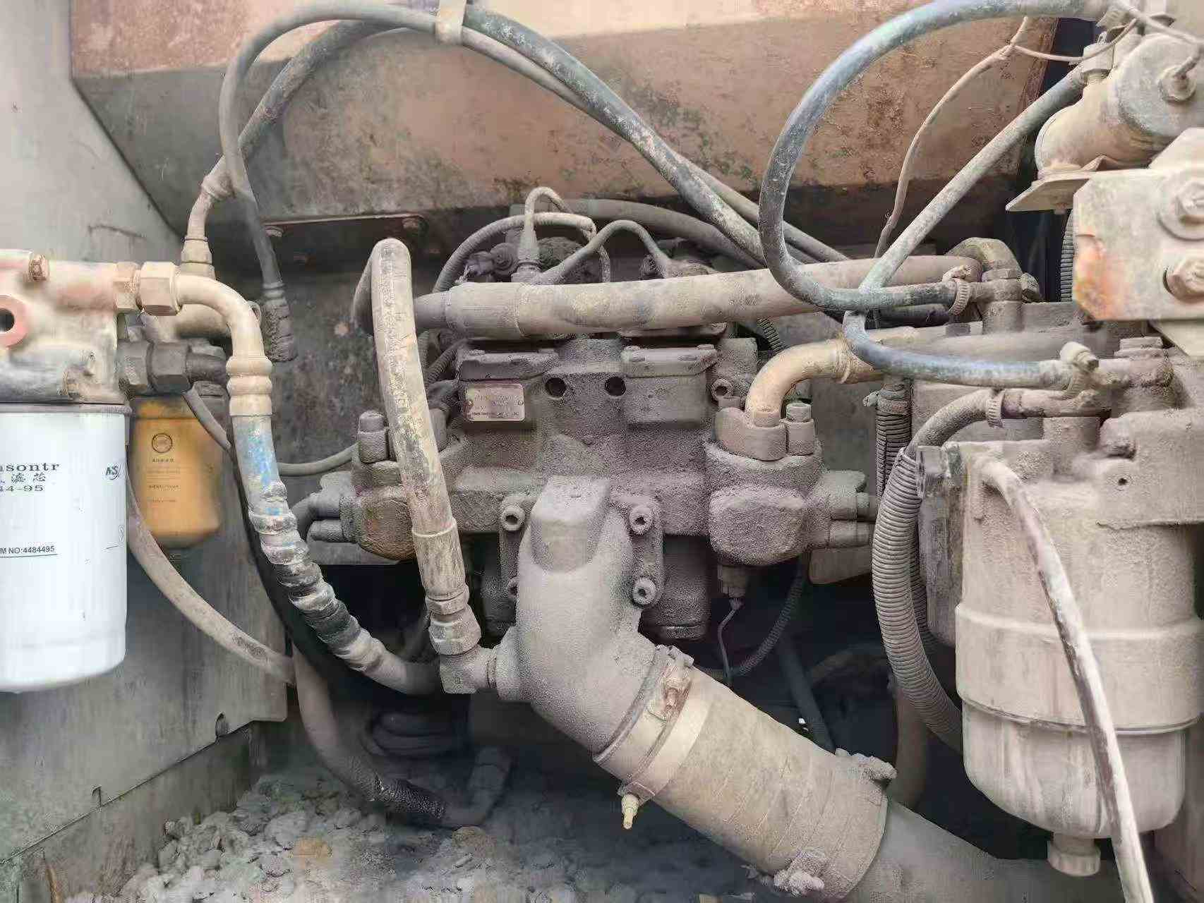 Buy Hitachi EX200-3 Used Excavator / 9